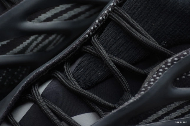 Black 700 Yeezy Adidas H67799 V3 Boost 0719